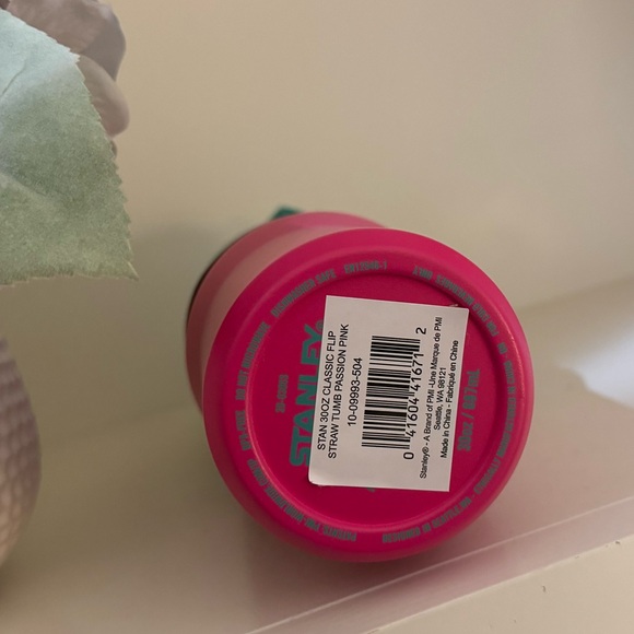 🎉LAST CHANCE🎉 NWT Stanley Iceflow Flip Straw 30 oz Tumbler Passion pink - Picture 9 of 9